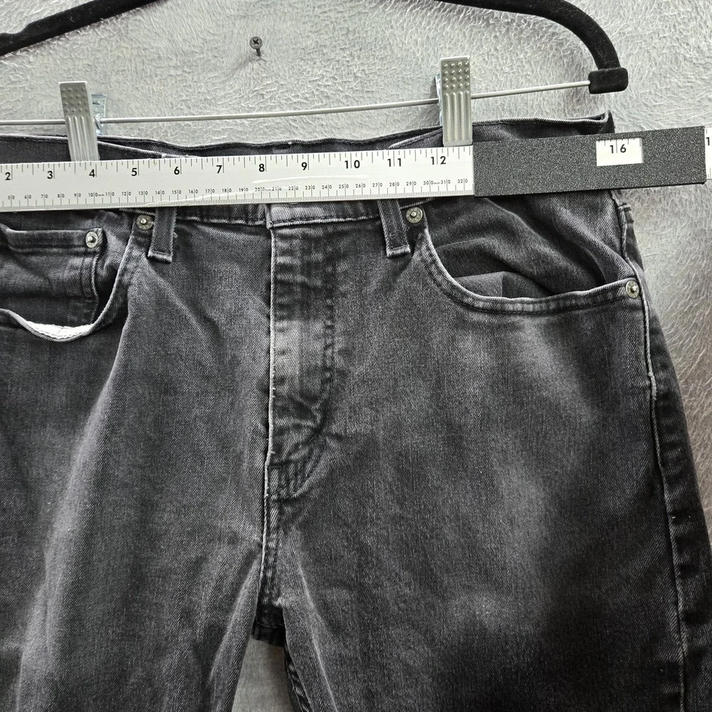 Levi's 502 Men Jeans 33X32 Black Denim Taper Fit Button 29